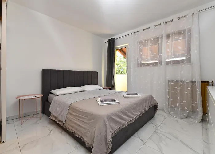 Πανσιόν 2393 3*